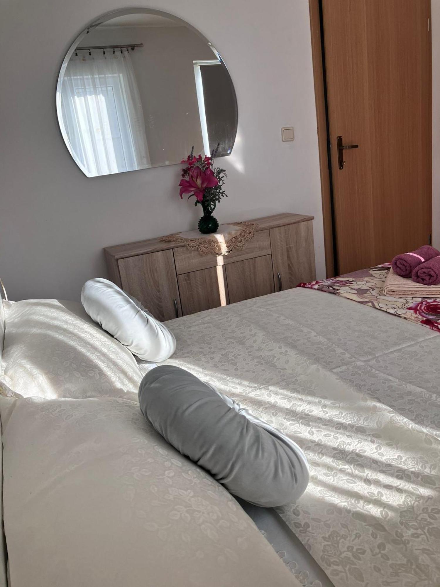 Apartamento App Matea Dramalj Exterior foto